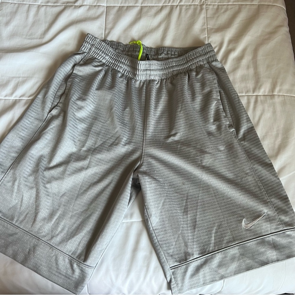 Nike Dri-fit Basketball shorts
